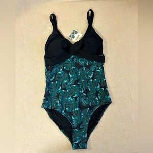 B2Prity One Piece Swimsuit Palm Leaf Print Size Small